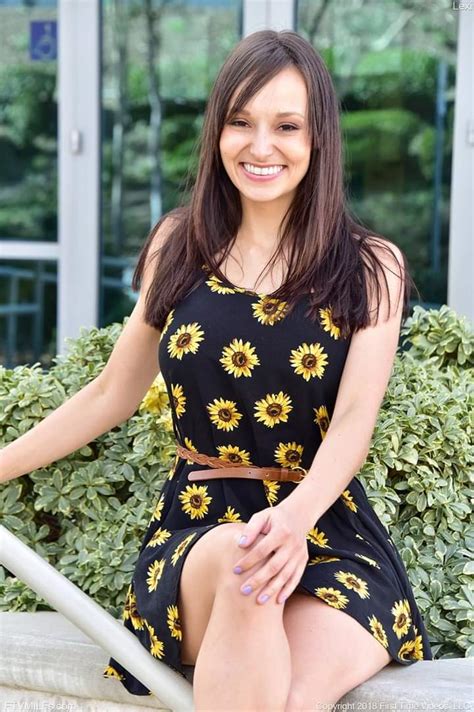 lexi luna scrolller|Pornstar Lexi Luna .